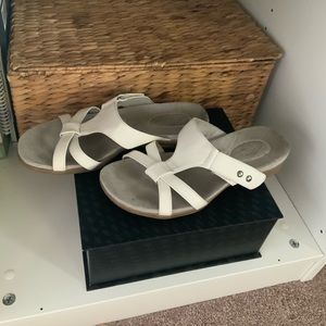 ☀️White leather summer sandals🏖